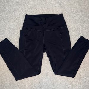 Spyder active black leggings with pockets